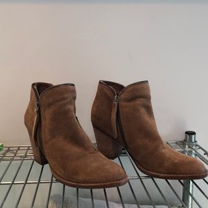 Dolce Vita booties
